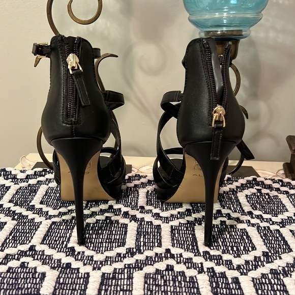 Aldo black strappy stilettos - Picture 5 of 7